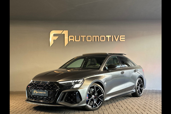 Audi RS3 Limousine 2.5 TFSI quattro Pano|Ceramic|HuD|Memory