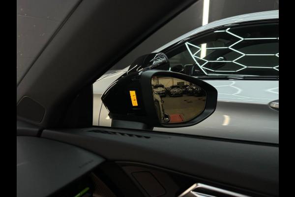 Audi RS3 Limousine 2.5 TFSI quattro Pano|Ceramic|HuD|Memory