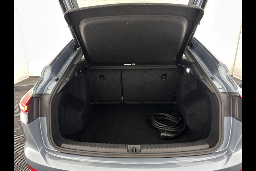 Audi Q4 e-tron 35 Advanced Sportback Edition 55 kWh (INCL-BTW) *AUT | NAVI-FULLMAP | KEYLESS | CAMERA | DIGI-COCKPIT | DAB | AMBIENT-LIGHT | HEATED-SPORTSEATS | 19''ALU*