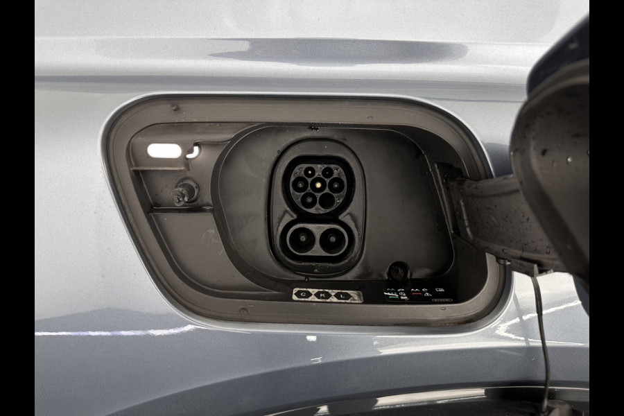 Audi Q4 e-tron 35 Advanced Sportback Edition 55 kWh (INCL-BTW) *AUT | NAVI-FULLMAP | KEYLESS | CAMERA | DIGI-COCKPIT | DAB | AMBIENT-LIGHT | HEATED-SPORTSEATS | 19''ALU*