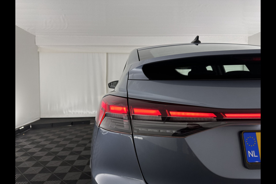 Audi Q4 e-tron 35 Advanced Sportback Edition 55 kWh (INCL-BTW) *AUT | NAVI-FULLMAP | KEYLESS | CAMERA | DIGI-COCKPIT | DAB | AMBIENT-LIGHT | HEATED-SPORTSEATS | 19''ALU*