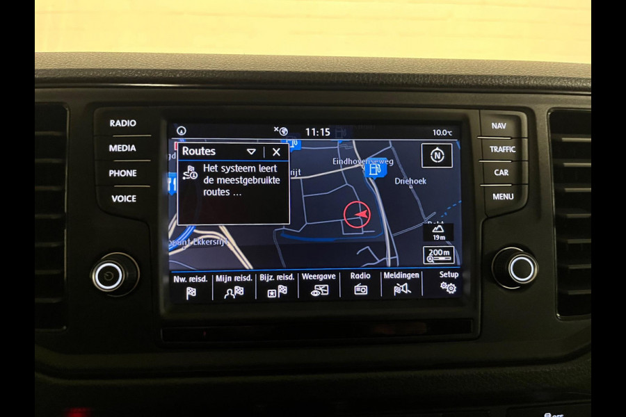 Volkswagen Crafter Automaat DSG 35 2.0 TDI 177pk euro6 L3H3 Highline, 2xMassage stoel, Airco, Navigatie, Trekhaak, RIJKLAARPRIJS!