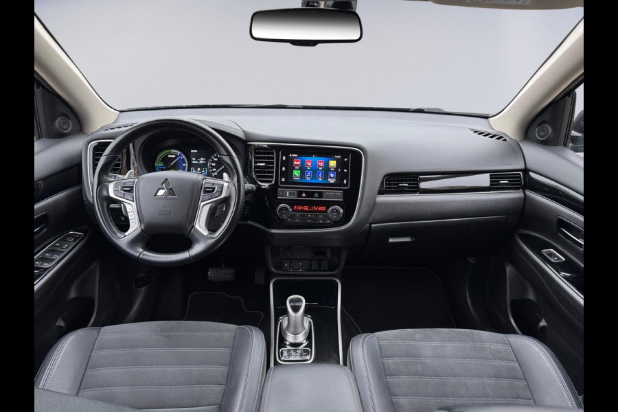 Mitsubishi Outlander 2.4 PHEV Pure+, vele opties, achteruitrijcamera, leder, 18 inch, trekhaak, NL auto met nap