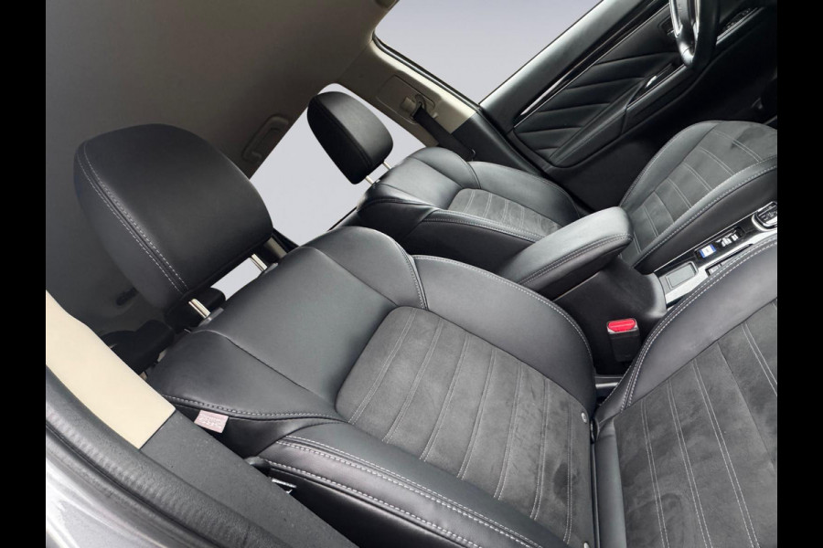 Mitsubishi Outlander 2.4 PHEV Pure+, vele opties, achteruitrijcamera, leder, 18 inch, trekhaak, NL auto met nap