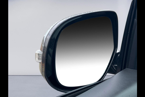 Mitsubishi Outlander 2.4 PHEV Pure+, vele opties, achteruitrijcamera, leder, 18 inch, trekhaak, NL auto met nap