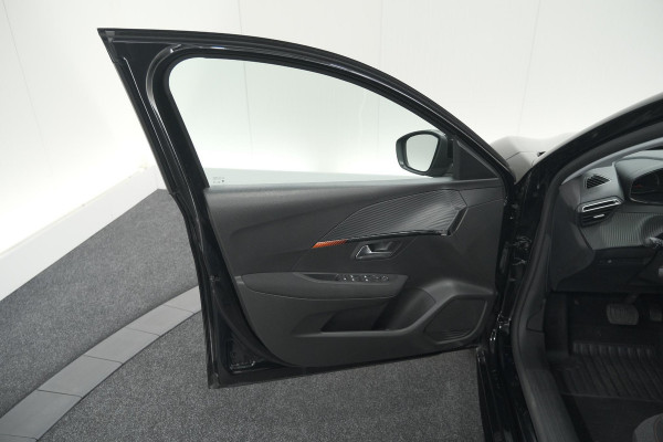 Peugeot 208 PureTech 100 EAT8 Active Pack | Parkeersensoren | Apple Carplay | Airco