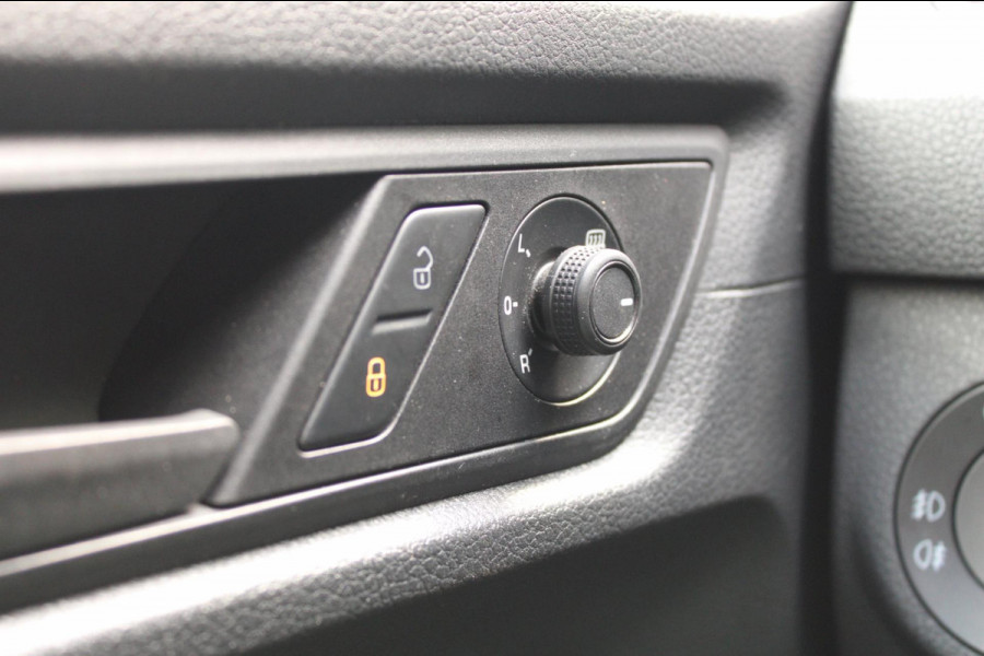 Volkswagen Caddy 2.0TDI L1H1 BMT Comfortline Airco Automaat Trekhaak 185PK !!NIEUWBINNEN!!