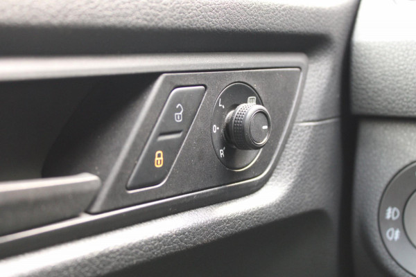 Volkswagen Caddy 2.0TDI L1H1 BMT Comfortline Airco Automaat Trekhaak 185PK !!NIEUWBINNEN!!