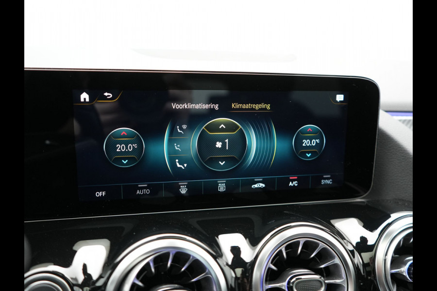 Mercedes-Benz B-Klasse 250 e AMG Limited 218pk PHEV | Panodak | Camera | Night Pakket | Alcantara Sportstoelen Verwarmd | Apple Carplay | Widescreen Cockpit | Navigatie | Lane Assist | Virtual | DAB |