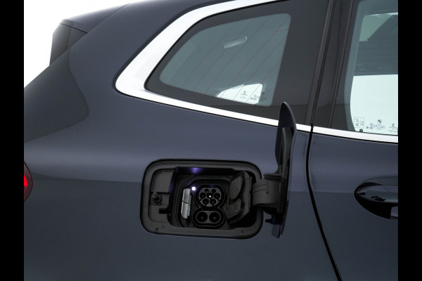 BMW iX3 High Executive 80 kWh [3-Fase-11kW]{SOH-100%} (INCL-BTW) Aut. *PANO | LEATHER | HARMAN/KARDON | FULL-LED | BLINDSPOT | MEMORY-PACK | DIGI-COCKPIT | HEATED-SPORTSEATS | KEYLESS | TOPVIEW | DAB+ | NAVI-FULLMAP | TOWBAR | HEAD-UP | 20'"*