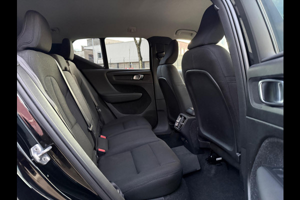 Volvo XC40 2.0 T4 190PK INSCRIPTION AUTOMAAT 20-INCH NAVI LUXE NAP CARPLAY