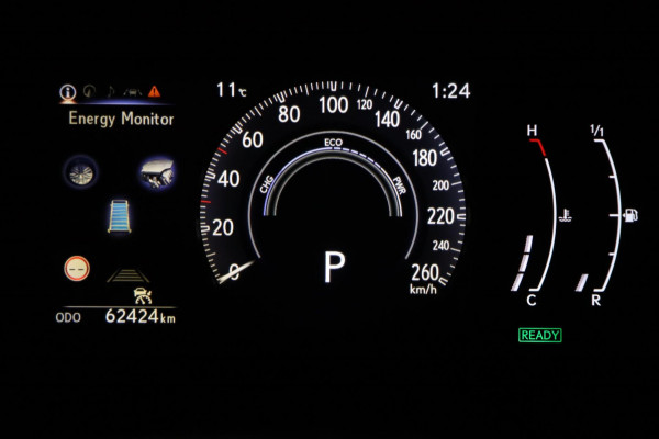 Lexus NX 350h / KEYLESS / ACC / CAMERA / CARPLAY / ALCANTARA