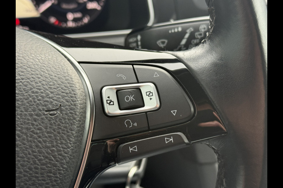 Volkswagen Golf Variant 1.5 TSI Highline | Virtual | Trekhaak | Full Led | Camera