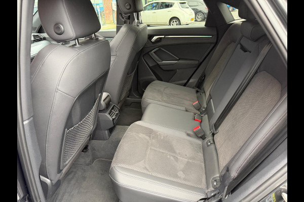 Audi Q3 Sportback 40 TFSI quattro S Edition /Panorama S- lIne