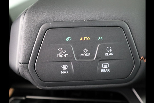 CUPRA Born Business Limited 63 kWh 231PK | 19 Inch | Speciale kleur | Achteruitrijcamera | Stoelverwarming | Adaptieve Cruise Control |