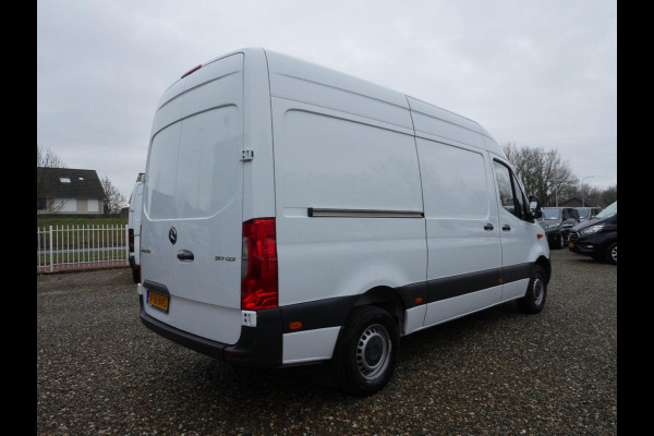 Mercedes-Benz Sprinter 317 1.9 CDI 170PK, L2H2, Airco
