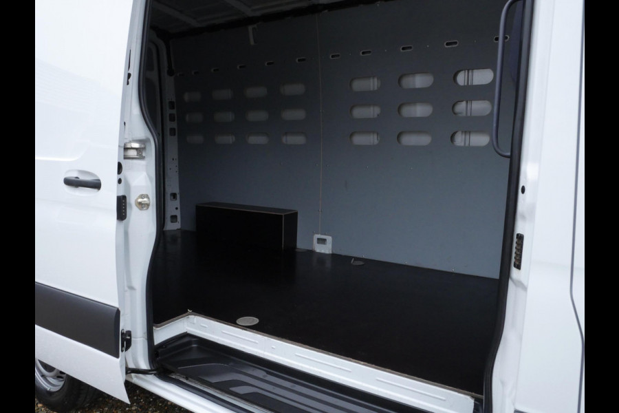Mercedes-Benz Sprinter 317 1.9 CDI 170PK, L2H2, Airco
