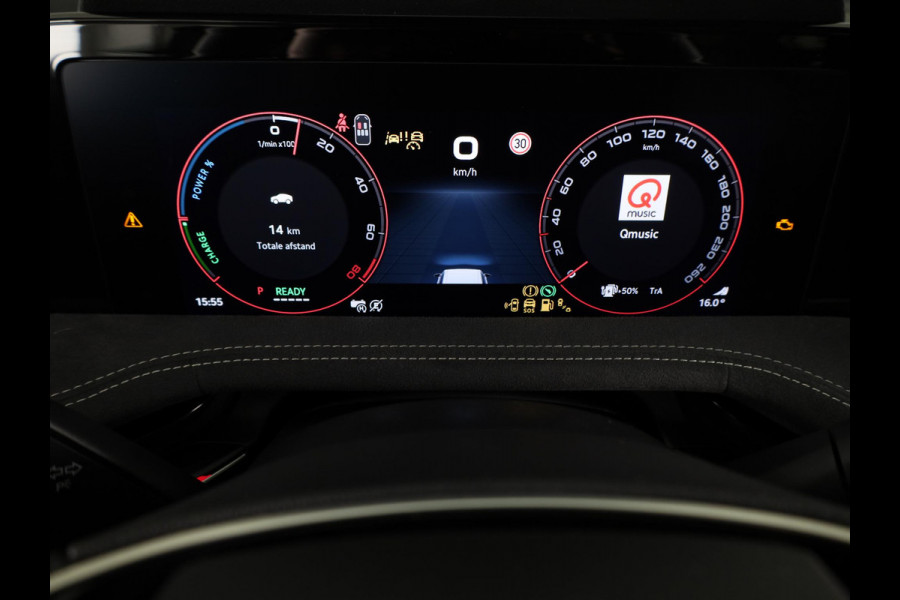 Škoda Superb Combi Sportline Business PHEV 1.5 TSI 204 pk 6 versn. DSG | Panoramadak | Trekhaak wegklapbaar