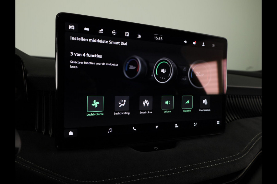 Škoda Superb Combi Sportline Business PHEV 1.5 TSI 204 pk 6 versn. DSG | Panoramadak | Trekhaak wegklapbaar