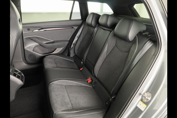 Škoda Superb Combi Sportline Business PHEV 1.5 TSI 204 pk 6 versn. DSG | Panoramadak | Trekhaak wegklapbaar
