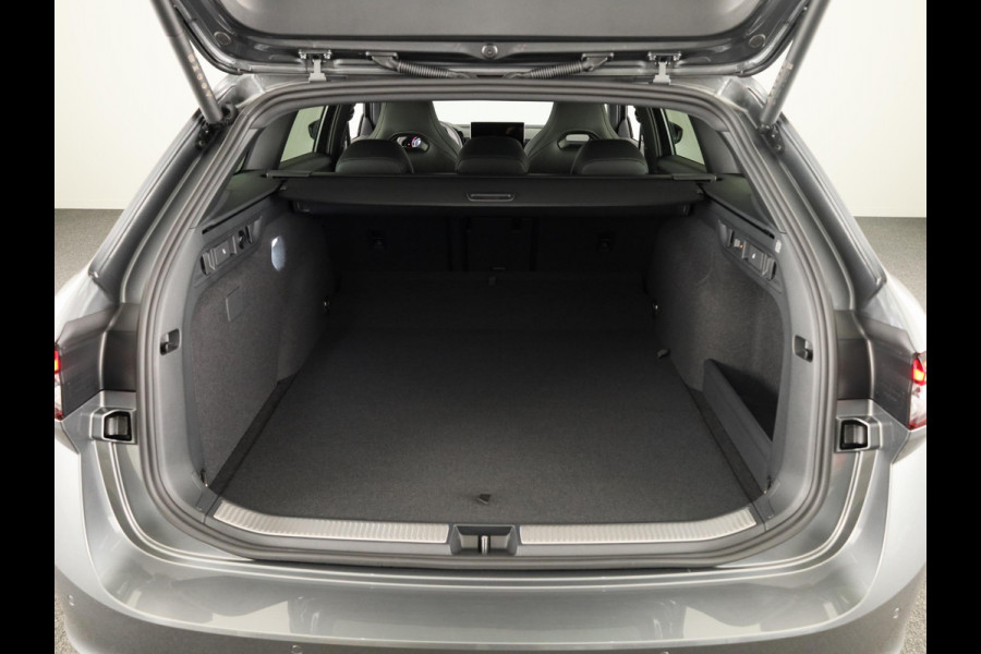 Škoda Superb Combi Sportline Business PHEV 1.5 TSI 204 pk 6 versn. DSG | Panoramadak | Trekhaak wegklapbaar