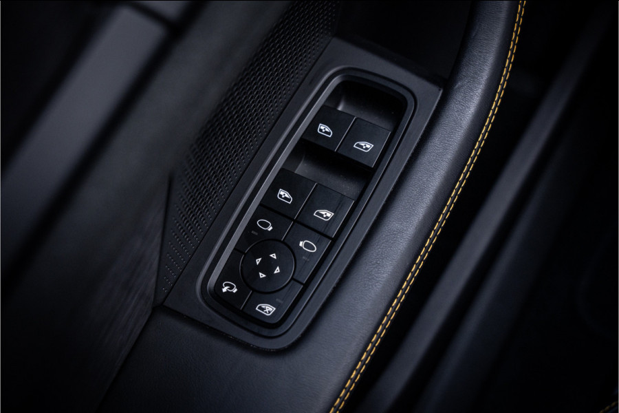 Porsche Taycan GTS 93 kWh ** PCCB ** PDLS+ ** HUD ** Panodak ** Sport Design Carbon ** 4WS NP 190K ** Rijbereik tot 504km (WLTP)