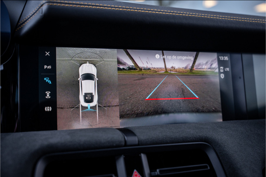 Porsche Taycan GTS 93 kWh ** PCCB ** PDLS+ ** HUD ** Panodak ** Sport Design Carbon ** 4WS NP 190K ** Rijbereik tot 504km (WLTP)