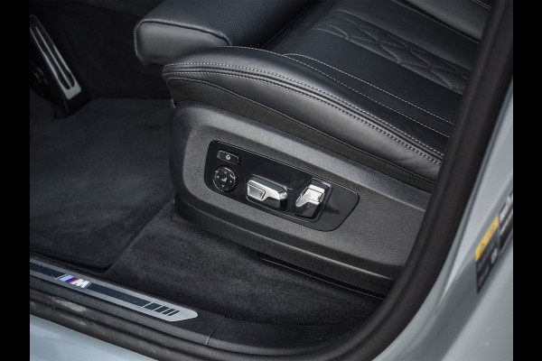 BMW X5 xDrive50e 490pk M Sport Pro | Panorama dak | Luchtvering | Comfort Access | Soft Close | Trekhaak | Shadowline Lights | Comfort Seats | 4-Zone Climate | Driving Assistant Prof. | Harman/Kardon | Ambient Ai
