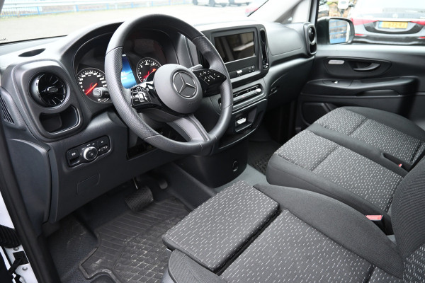 Mercedes-Benz Vito 116 CDI L2 Pro Navigatie en Smartphone integratiepakket, Bumpers in kleur, Etc.