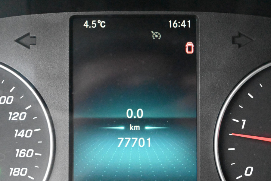 Mercedes-Benz Sprinter 211 CDI L1H1 FWD 3000 kg Trekgewicht, MBUX navigatie met parkeerpakket, Etc.