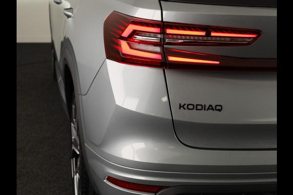 Škoda Kodiaq Sportline Business PHEV 1.5 TSI 204 pk 6 versn. DSG | Panoramadak | Wegklapbare trekhaak | 20 inch lichtmetalen velgen| Winter pakket | Verwarmbare vooruit