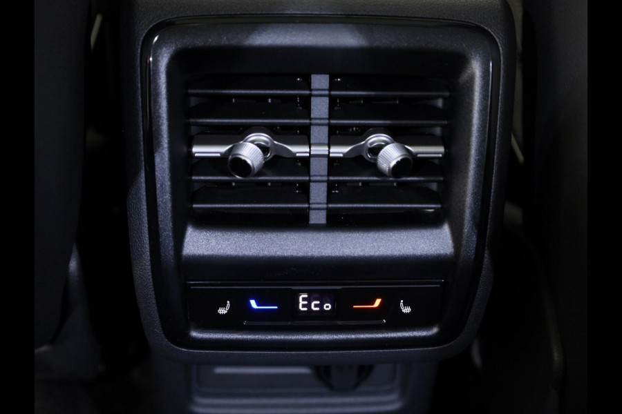 Škoda Kodiaq Sportline Business PHEV 1.5 TSI 204 pk 6 versn. DSG | Panoramadak | Wegklapbare trekhaak | 20 inch lichtmetalen velgen| Winter pakket | Verwarmbare vooruit