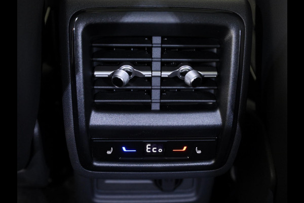 Škoda Kodiaq Sportline Business PHEV 1.5 TSI 204 pk 6 versn. DSG | Panoramadak | Wegklapbare trekhaak | 20 inch lichtmetalen velgen| Winter pakket | Verwarmbare vooruit