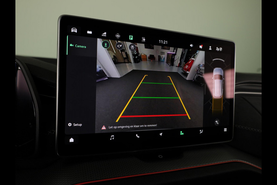 Škoda Kodiaq Sportline Business PHEV 1.5 TSI 204 pk 6 versn. DSG | Panoramadak | Wegklapbare trekhaak | 20 inch lichtmetalen velgen| Winter pakket | Verwarmbare vooruit