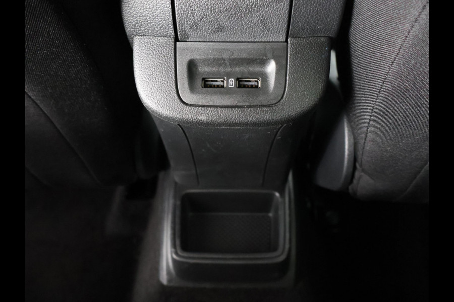 Škoda Fabia Combi TSI 95 PK BUSINESS SPORT GARANTIE 9-2030* VOLLEDIG ONDERHOUDEN. PDC V+A . FULL MAP NAVI . ELEKTRISCHE RAMEN V+A .