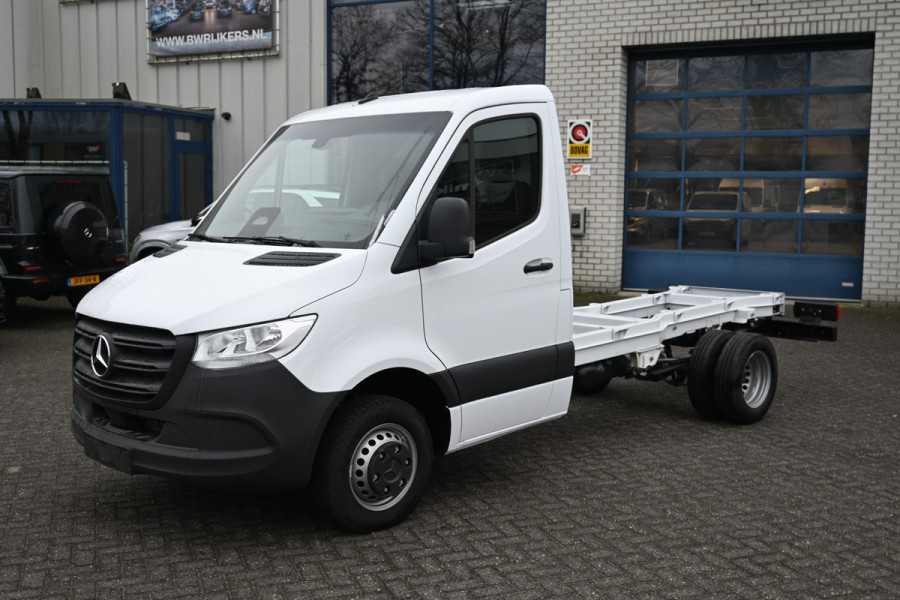 Mercedes-Benz Sprinter 515 CDI L2 Pro chassis cabine 3500 KG trekgewicht, Geveerde stoel