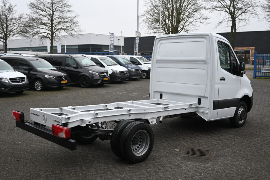 Mercedes-Benz Sprinter 515 CDI L2 Pro chassis cabine 3500 KG trekgewicht, Geveerde stoel