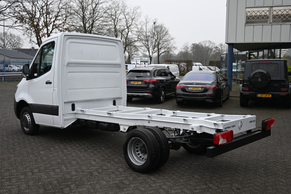 Mercedes-Benz Sprinter 515 CDI L2 Pro chassis cabine 3500 KG trekgewicht, Geveerde stoel