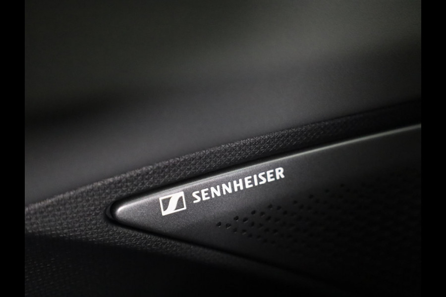 CUPRA Terramar 1.5 TSI e-Hybrid Business 201PK | 20 Inch | Sennheiser | Elektrisch verstelbare voorstoelen | Head-up Display | 360 Camera | Adaptieve Cruise Control | Keyless Entry |