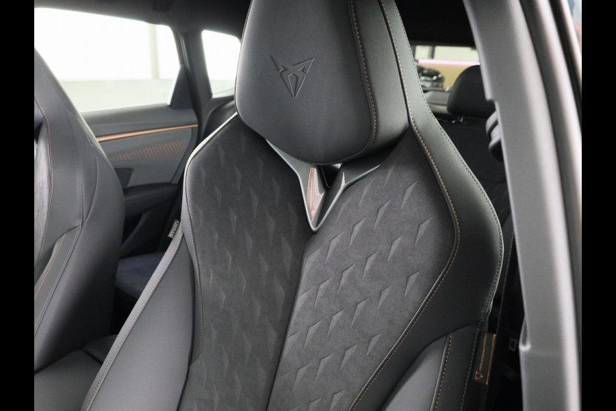 CUPRA Terramar 1.5 TSI e-Hybrid Business 201PK | 20 Inch | Sennheiser | Elektrisch verstelbare voorstoelen | Head-up Display | 360 Camera | Adaptieve Cruise Control | Keyless Entry |