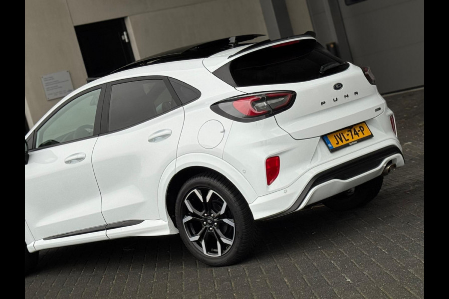 Ford Puma 1.0 EcoBoost Hybrid ST-Line Vignale, VOL OPTIES , panoramadak, stoelverwarming,lederen sportinterieur,achteruitrijcamera