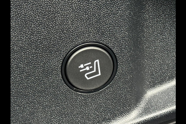 Ford Puma 1.0 EcoBoost Hybrid ST-Line Vignale, VOL OPTIES , panoramadak, stoelverwarming,lederen sportinterieur,achteruitrijcamera