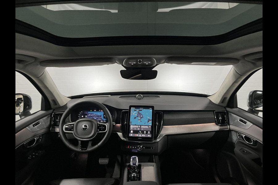 Volvo XC90 2.0 T8 Plug-in hybrid AWD Ultra Dark Luchtvering | Massage | Bowers & Wilkins | Trekhaak | Adapt. Cruise | Stoelventilatie | 22" wielen | 360 camera | Head-up