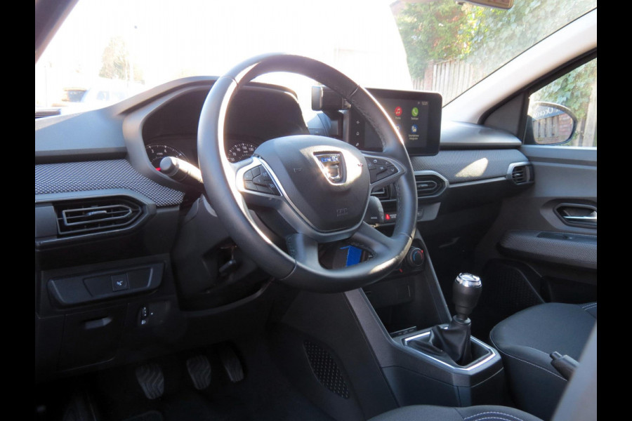 Dacia Sandero 1.0 TCe 90 Comfort 1e EIGENAAR | GROOT SCHERM | PARKEERSENSORS | CRUISE CONTROL | DAB | LED-DAGRIJVERLICHTING |