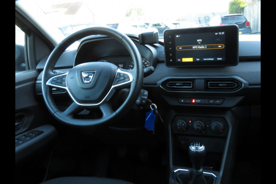 Dacia Sandero 1.0 TCe 90 Comfort 1e EIGENAAR | GROOT SCHERM | PARKEERSENSORS | CRUISE CONTROL | DAB | LED-DAGRIJVERLICHTING |