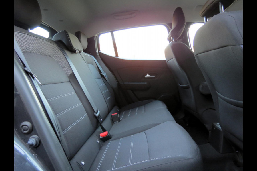 Dacia Sandero 1.0 TCe 90 Comfort 1e EIGENAAR | GROOT SCHERM | PARKEERSENSORS | CRUISE CONTROL | DAB | LED-DAGRIJVERLICHTING |