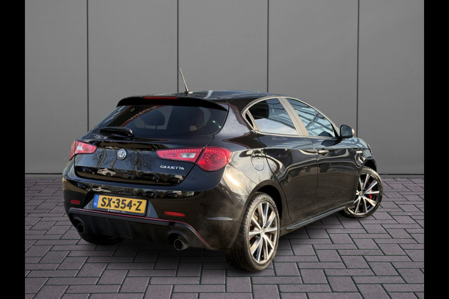 Alfa Romeo Giulietta 1.4 Turbo MultiAir Super | NL-auto | Pano | Leder | Navi | Cruise