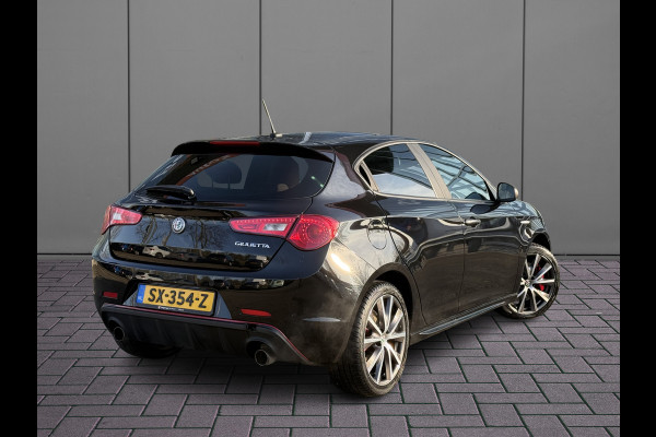 Alfa Romeo Giulietta 1.4 Turbo MultiAir Super | NL-auto | Pano | Leder | Navi | Cruise
