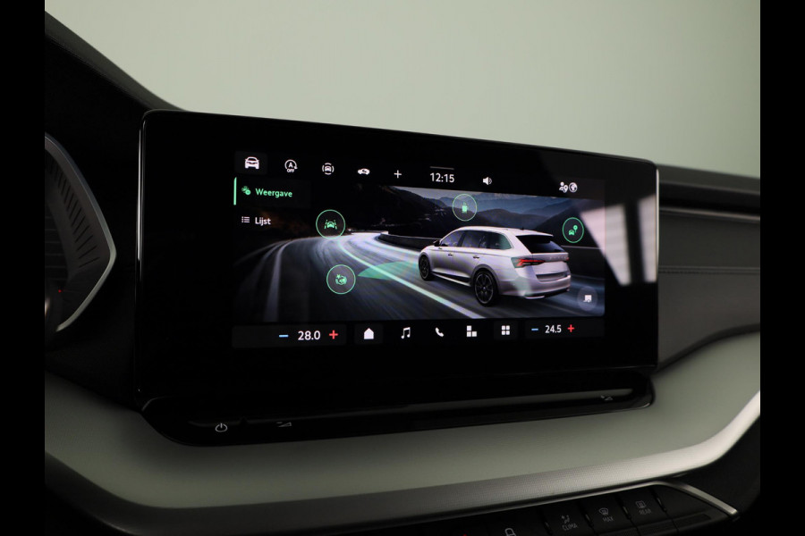 Škoda Octavia Combi Business Edition m-HEV 1.5 TSI 115 pk 7 versn. DSG | Sunset | Wegklapbare trekhaak | 18 inch lichtmetalen velgen Vega Aero zwart