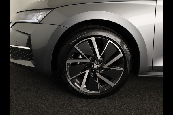 Škoda Octavia Combi Business Edition m-HEV 1.5 TSI 115 pk 7 versn. DSG | Sunset | Wegklapbare trekhaak | 18 inch lichtmetalen velgen Vega Aero zwart